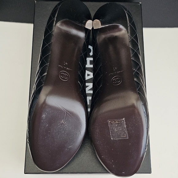 BRAND NEW CHANEL Heels size 41 - Picture 7 of 7